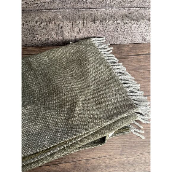 Faribault Woolen Mill Co. 100% Virgin Wool Throw Blanket Fringe Stadium - Picture 3 of 6